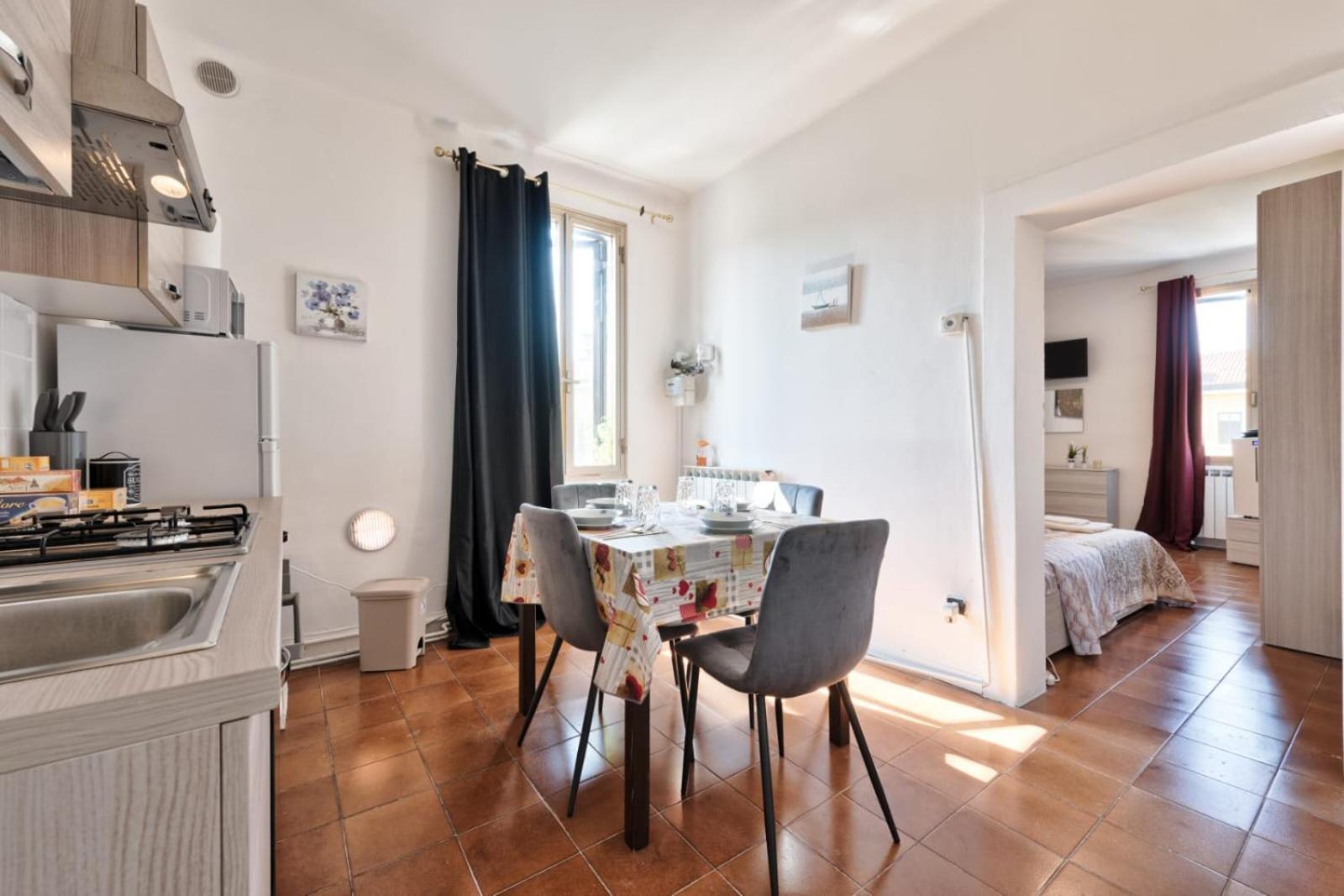 Venice Vacation Apartment Two Bedrooms Marghera Exterior foto